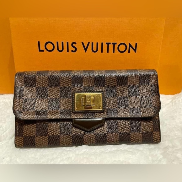 Small leather good LV and gucci - Picture 11 of 14